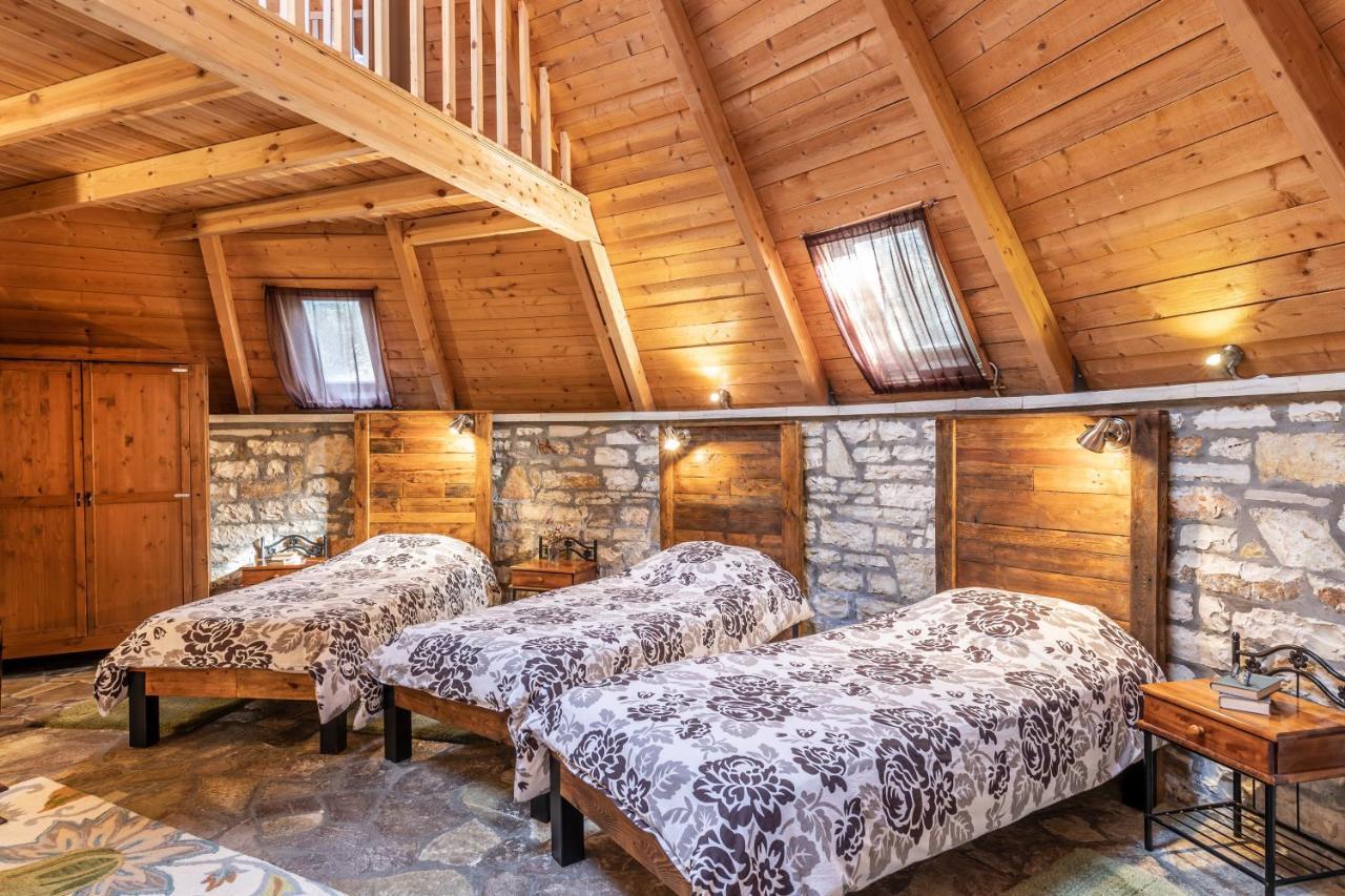 Theasis-Igloo Villa Праманта Екстериор снимка